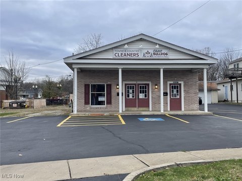 Commercial Property in Poland Village