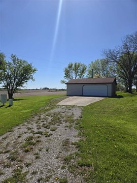 Residential Lot with Garage