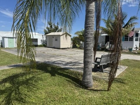 Land & Docks, Fort Pierce, FL