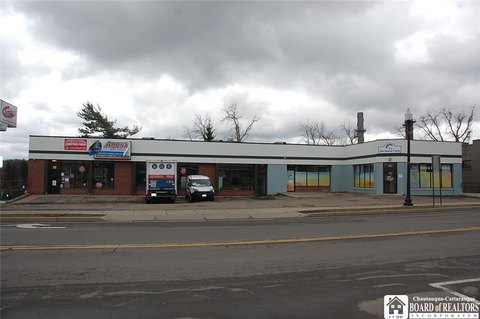 Modern Office Building in Jamestown