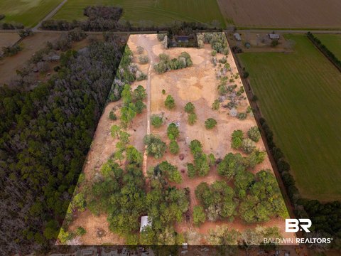 Unzoned Land in Summerdale, AL