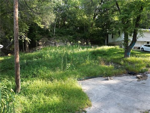 Land, Kansas City, KS