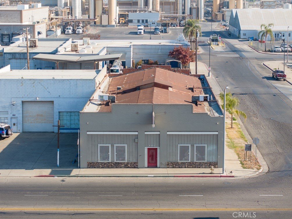 460 K St, Tulare, CA 93274-5419
