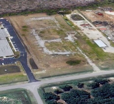 Long Beach Industrial Park Land