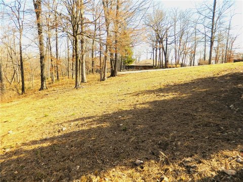 Residential Lot Near Beaver Lake