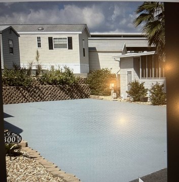 Vacant RV Lot in Davenport