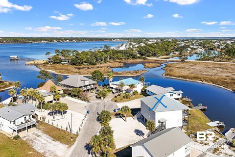 Furnished Duplex Unit with Lagoon Access
