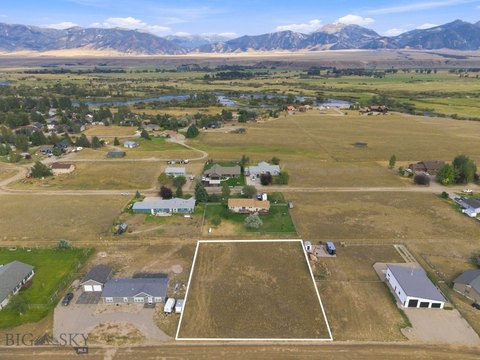 Land, Ennis, MT