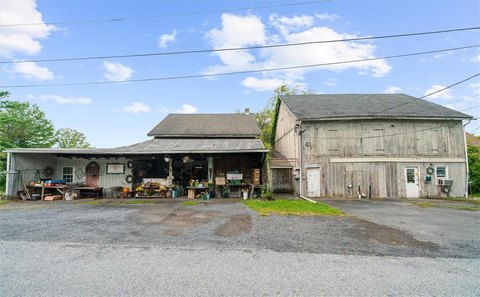 Storefront Property with Walk-In Cooler
