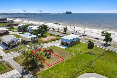 Gulfport Land with Gulf Views