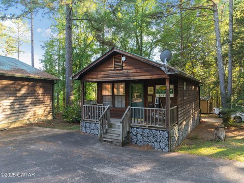 Secluded Cabins on 12.81 Acres