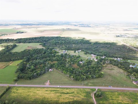 Creek-Frontage Land