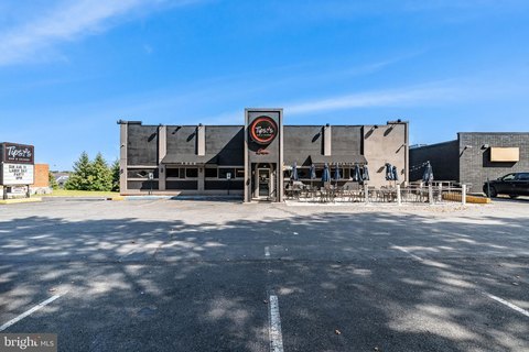 Turn-Key Bar & Lounge Business