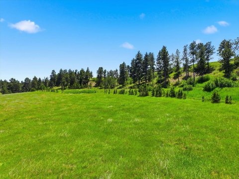 LAND - Belle Fourche, SD