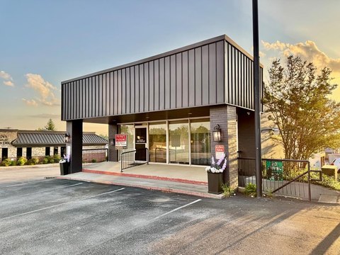 Renovated Office Building Near Square