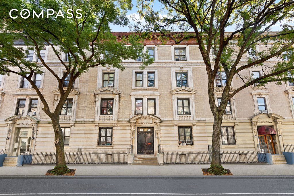 243 New York Ave, Brooklyn, NY 11216