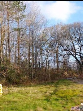 Residential Lot in Single-Entry Subdivision