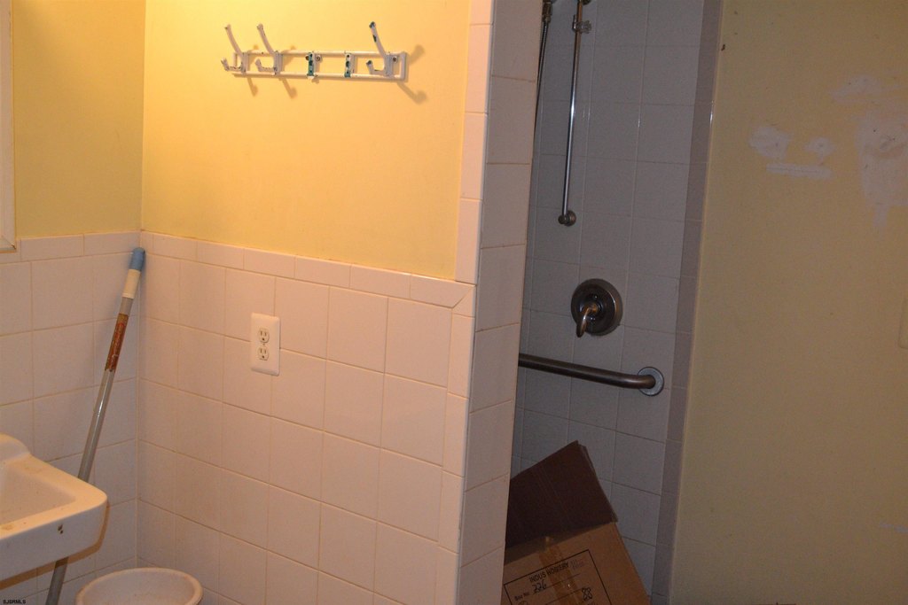 Picture 9