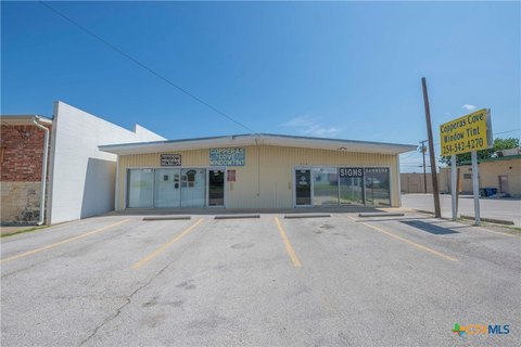 Downtown Copperas Cove Retail Building