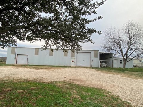 Robert Lee Commercial Building