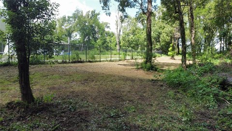 Residential Land on Dead-End Street