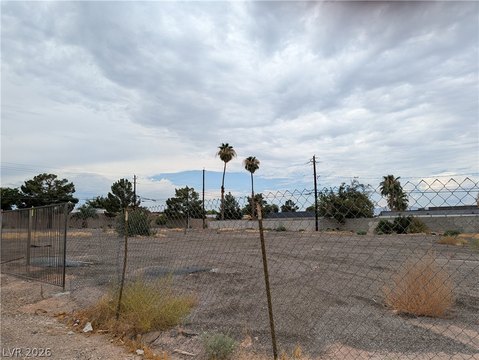 LAND - Las Vegas, NV