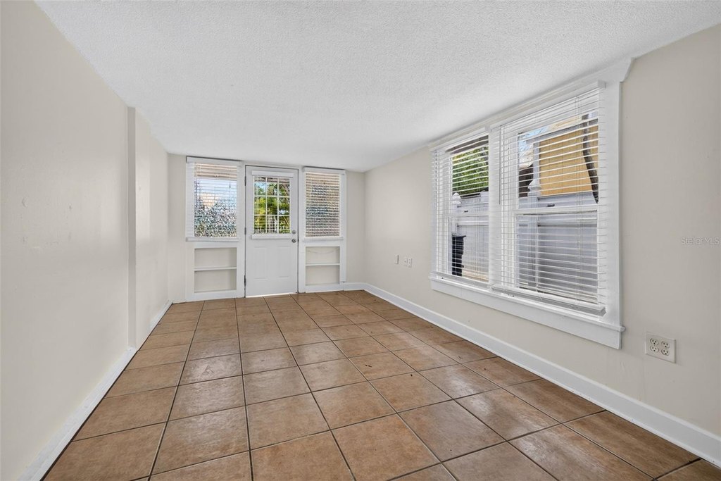 Picture 3