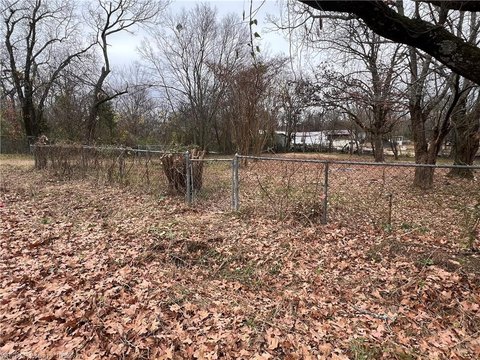 Land, Arkoma, OK