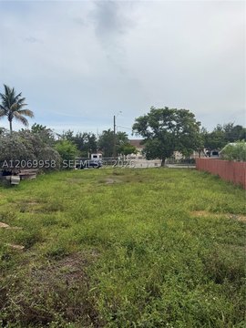 Land, Pompano Beach, FL