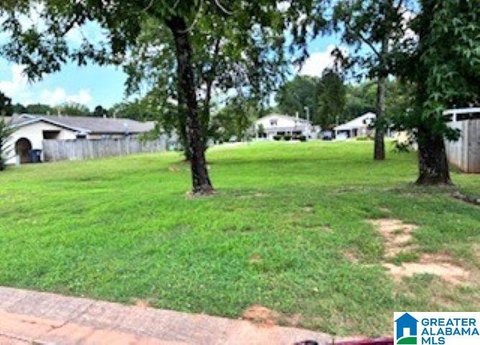 LAND - CENTER POINT, AL