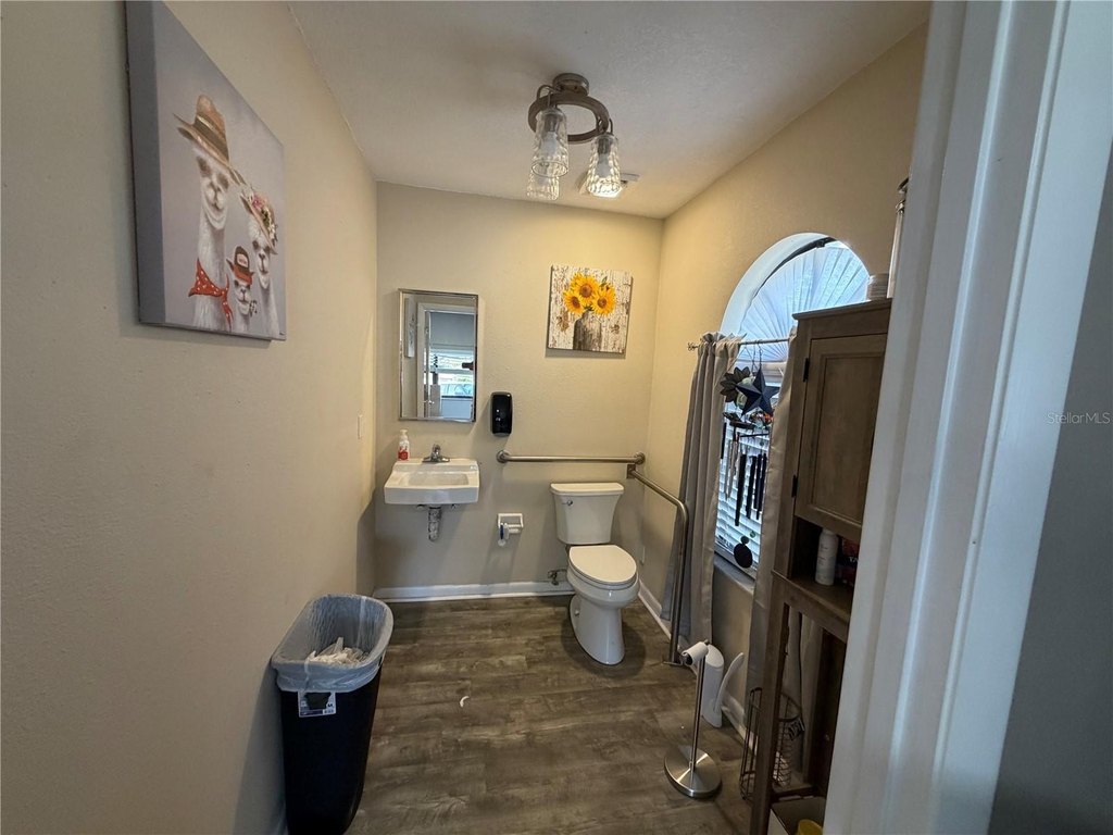 Picture 9
