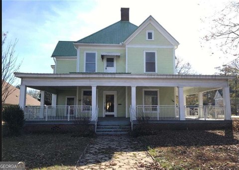 Colonial Revival Office Building