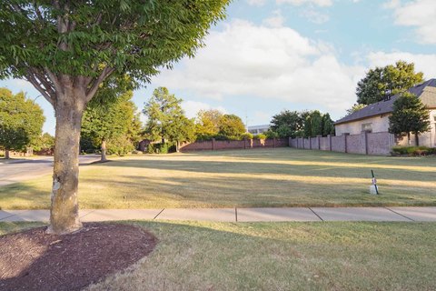 Downtown Memphis Corner Lot
