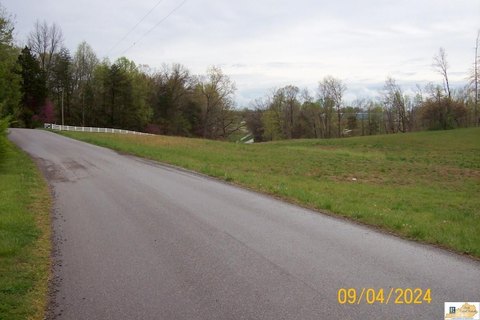 Land Near Tompkinsville, KY