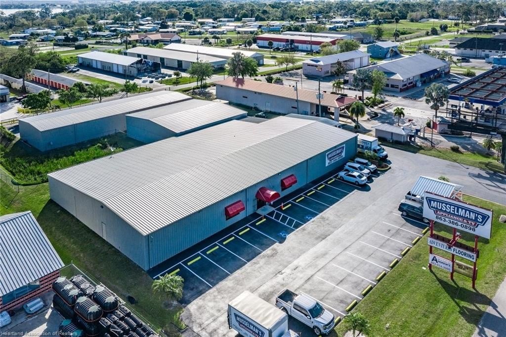 Retail/Warehouse Space on US 27