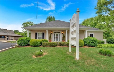 Downtown Cedartown Commercial Building For Sale