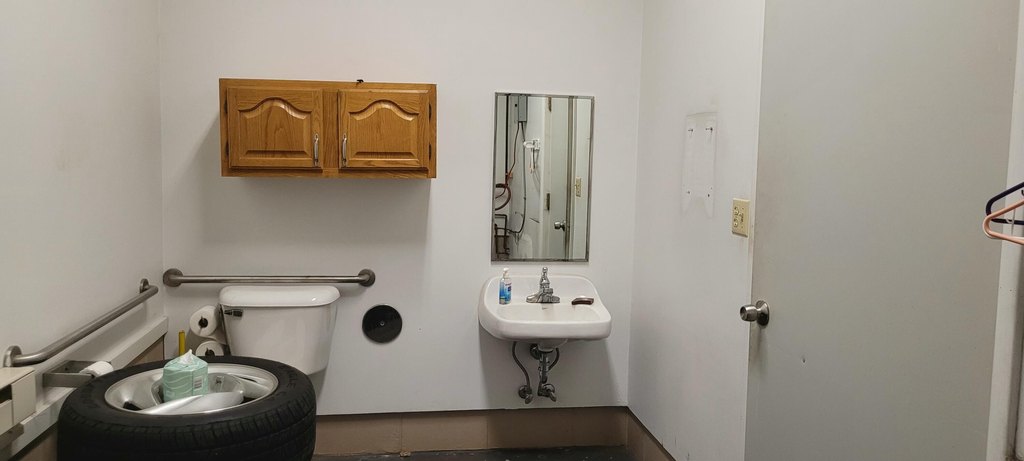 Picture 9