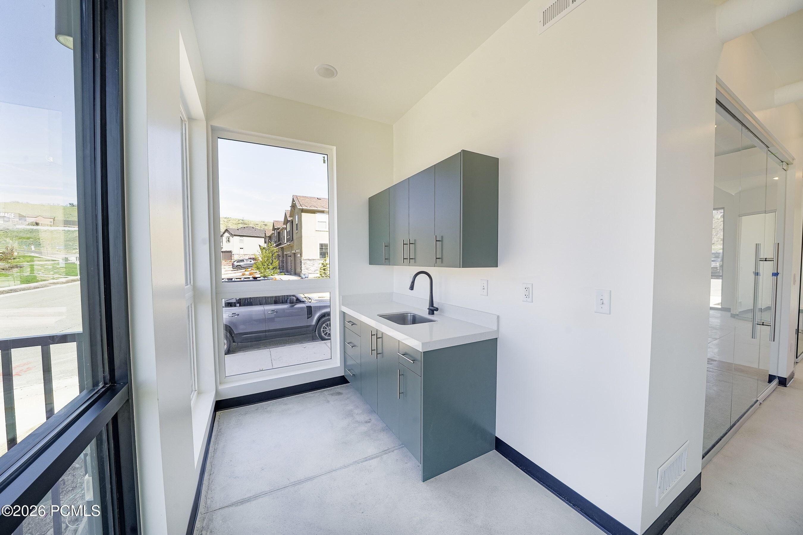 Move-in-ready Commercial Space Available
