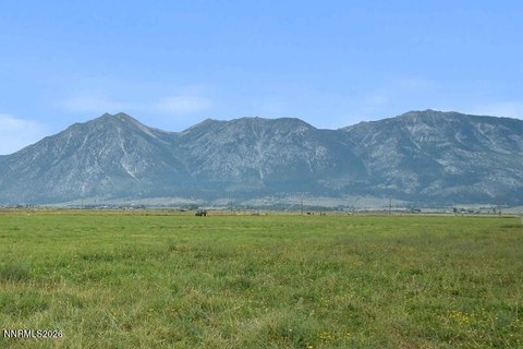 Build-Ready Ranch Acreage with Barn