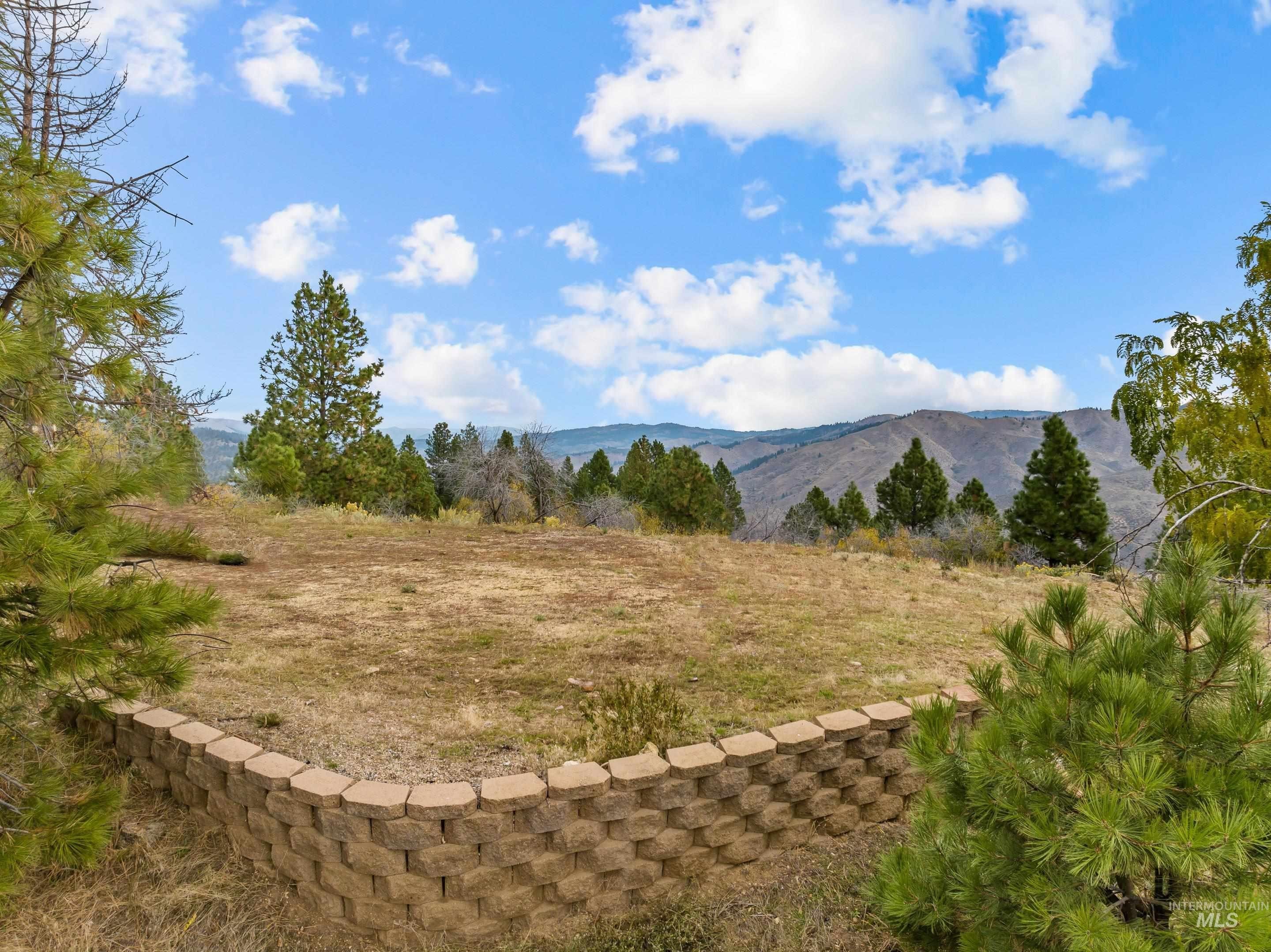 Boise Land with Mountain Views