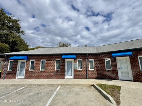 Flexible Office/Retail Space Available