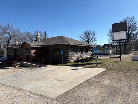 Remodeled Restaurant with Equipment Included