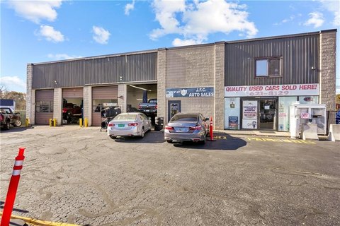 Providence Commercial Auto Shop ForSale