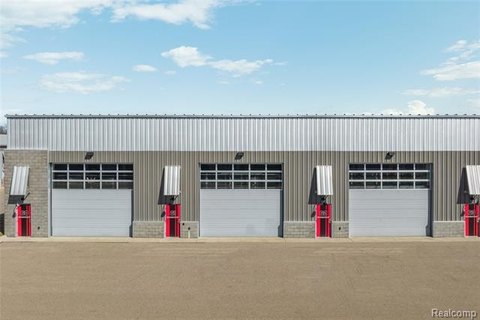 M1 Concourse Private Garage Unit