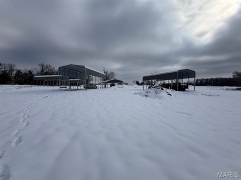 Unrestricted Acres Near Mark Twain
