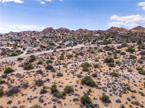 Land, Yucca Valley, CA