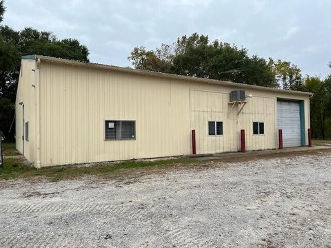 Warehouse with Overhead Door