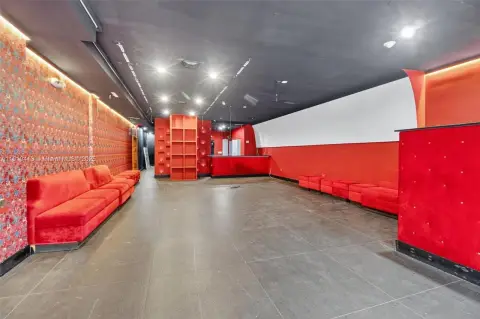 Miami Beach Retail Space Available