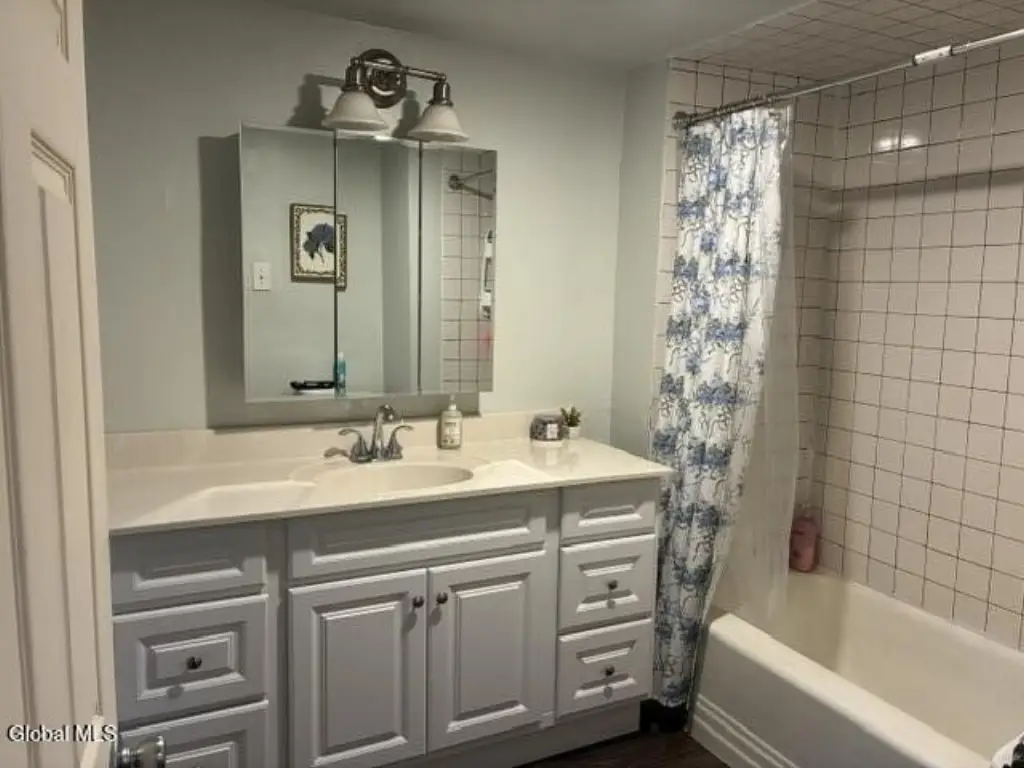 Picture 16