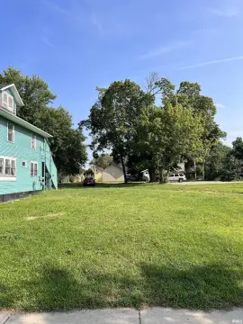 Residential Land in Elkhart, IN